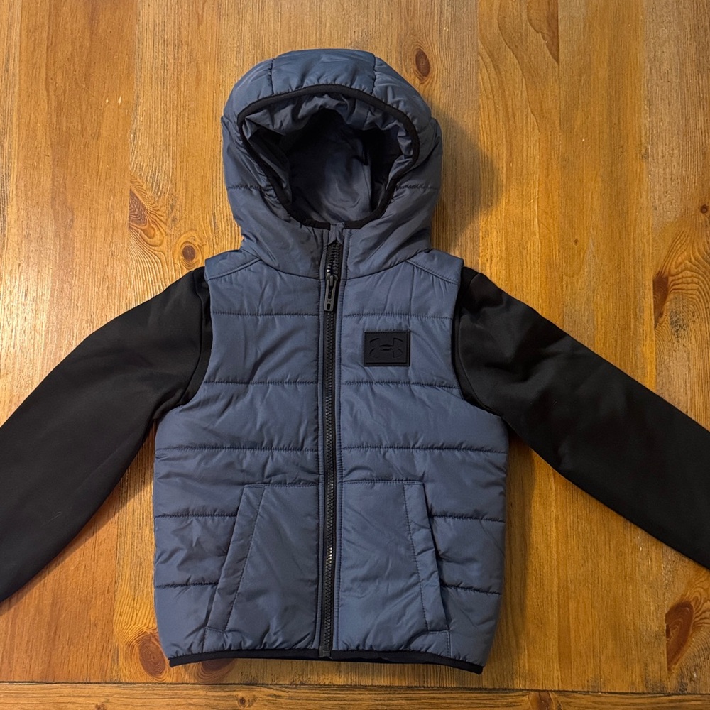 Under Armour Gray Blue & Black Hooded Puffer Vest Jacket Sz 5